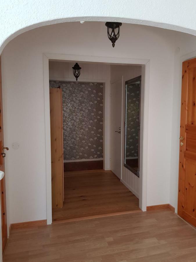 Vare 4 Vandrarhem Traslovslage Exterior foto